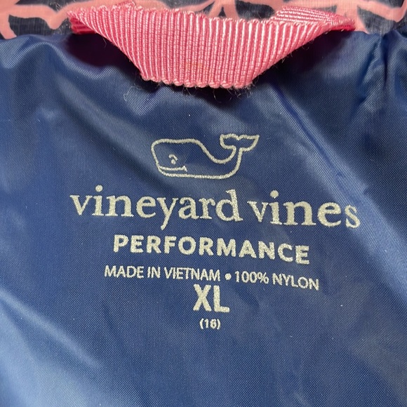 Vineyard Vines Performance Quilted Jacket, NWOT - Picture 10 of 10
